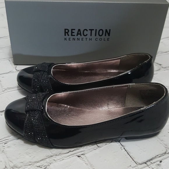 Kenneth Cole Reaction Other - Kenneth Cole girls flats size 2 , new